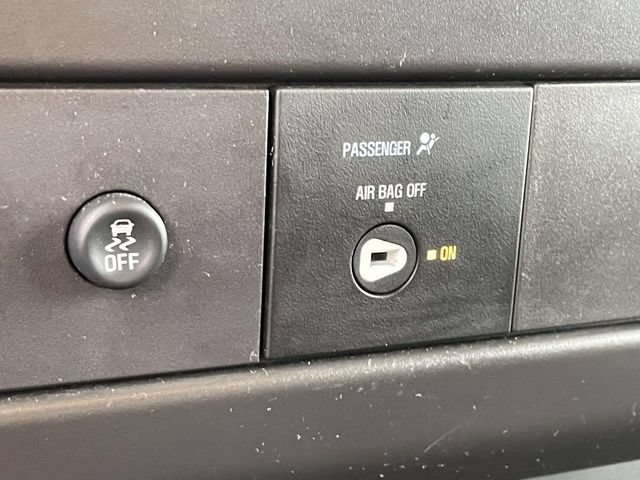 Used 2025 GMC Savana 2500 w/ Driver Convenience Package RWD image 26