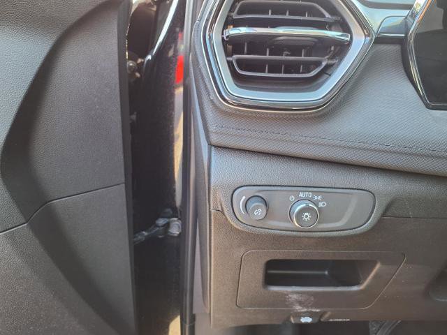 Used 2025 Chevrolet TrailBlazer LT image 15