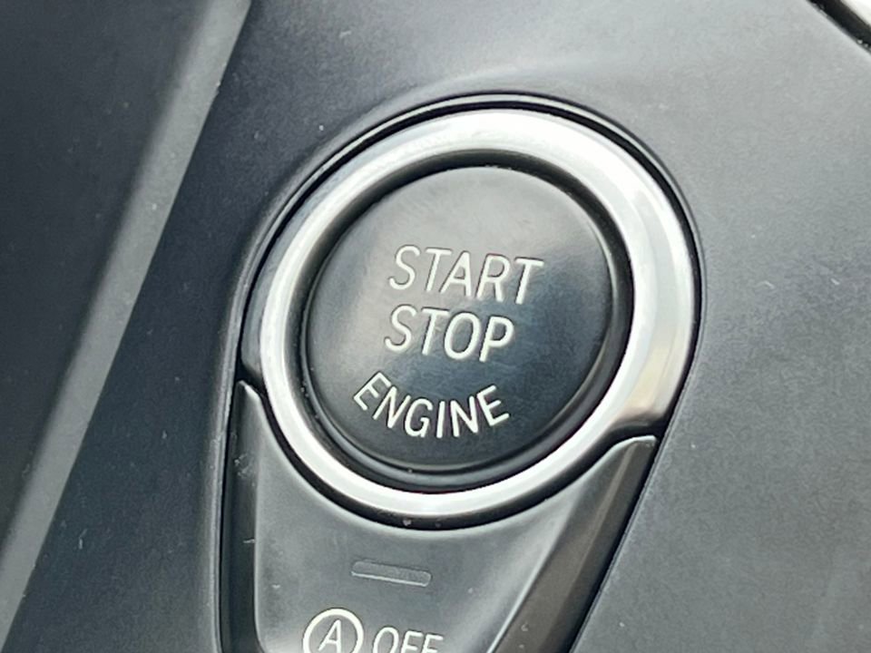 Used 2021 BMW X3 xDrive30i image 32