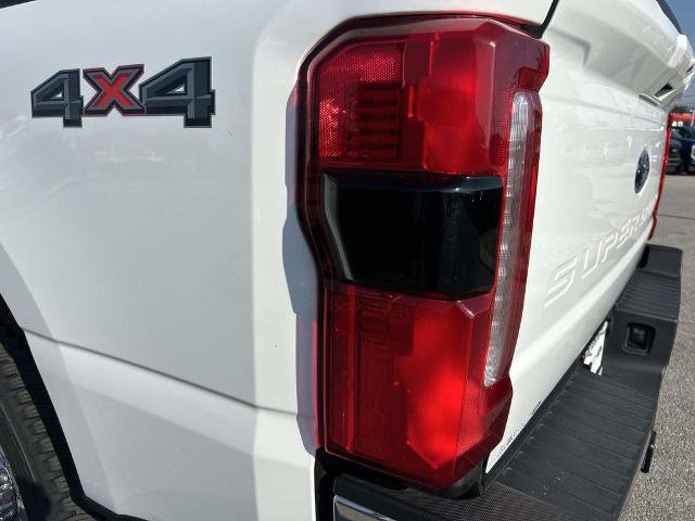 Certified 2025 Ford F250 Lariat w/ Lariat Ultimate Package AWD/4WD image 11