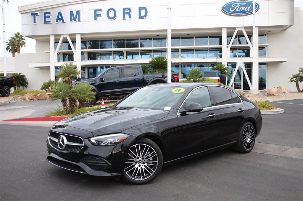 Used 2024 Mercedes-Benz C 300 Sedan image 2