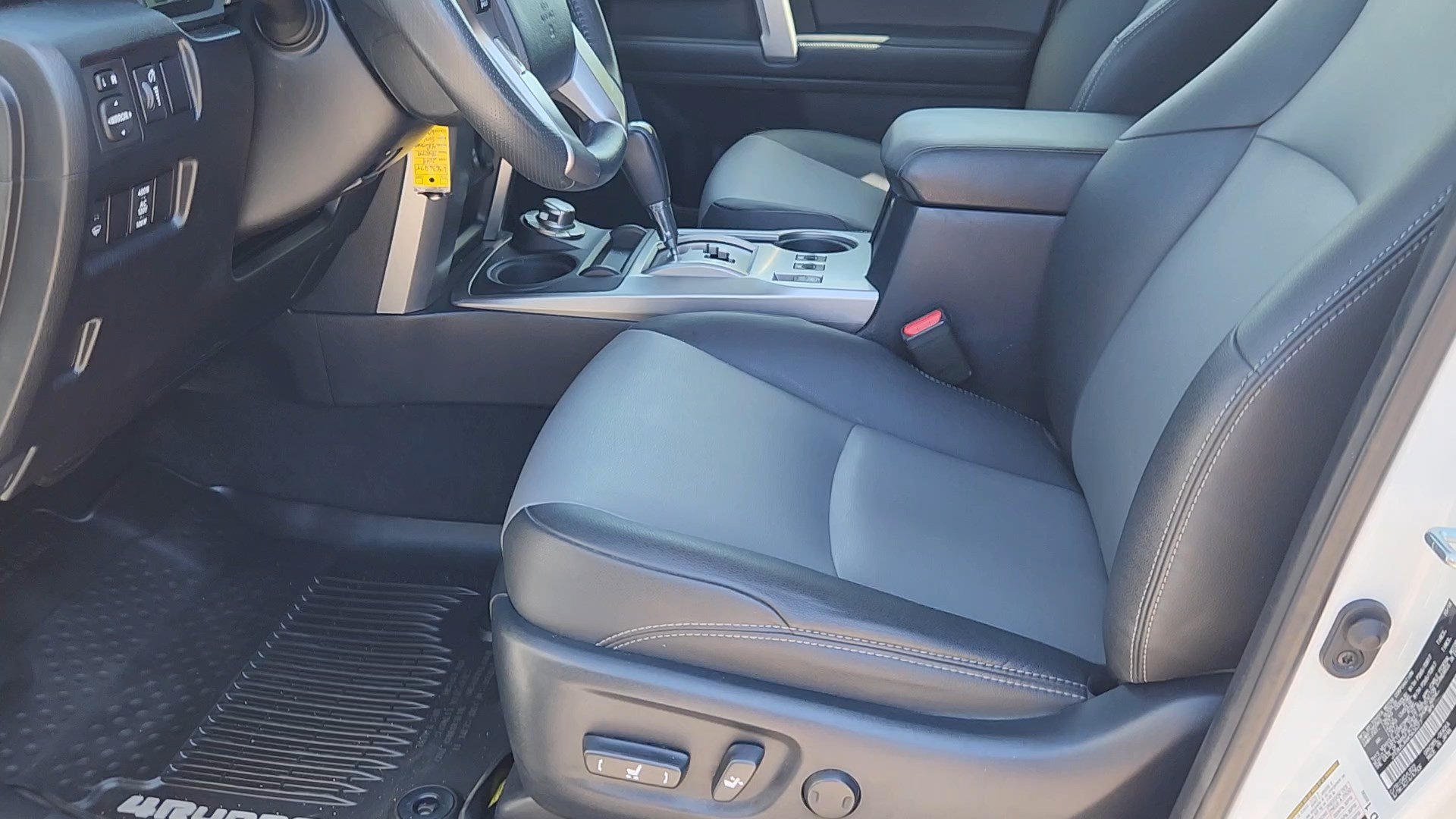 Used 2019 Toyota 4Runner SR5 Premium AWD/4WD image 26