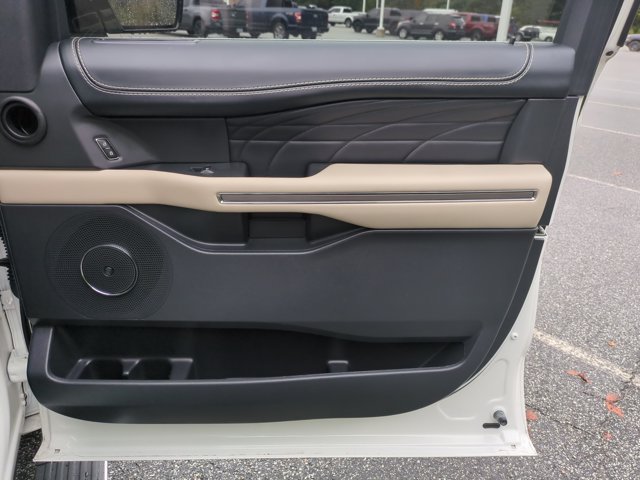 Certified 2023 Ford Expedition Platinum AWD/4WD image 36