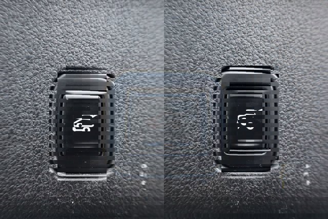 Used 2021 Chevrolet Suburban High Country image 37