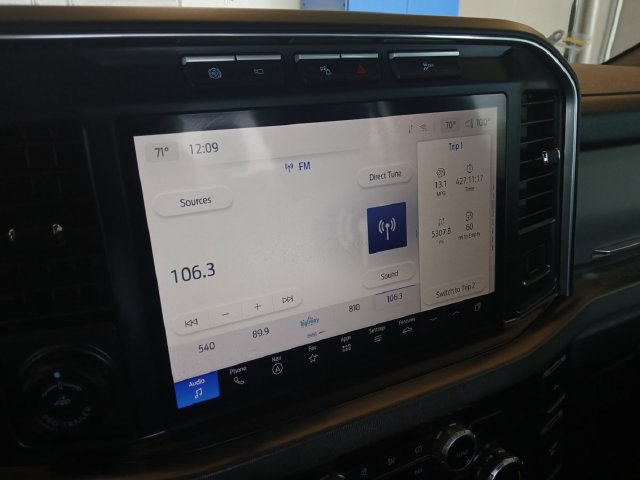 Certified 2024 Ford F450 Platinum AWD/4WD image 13