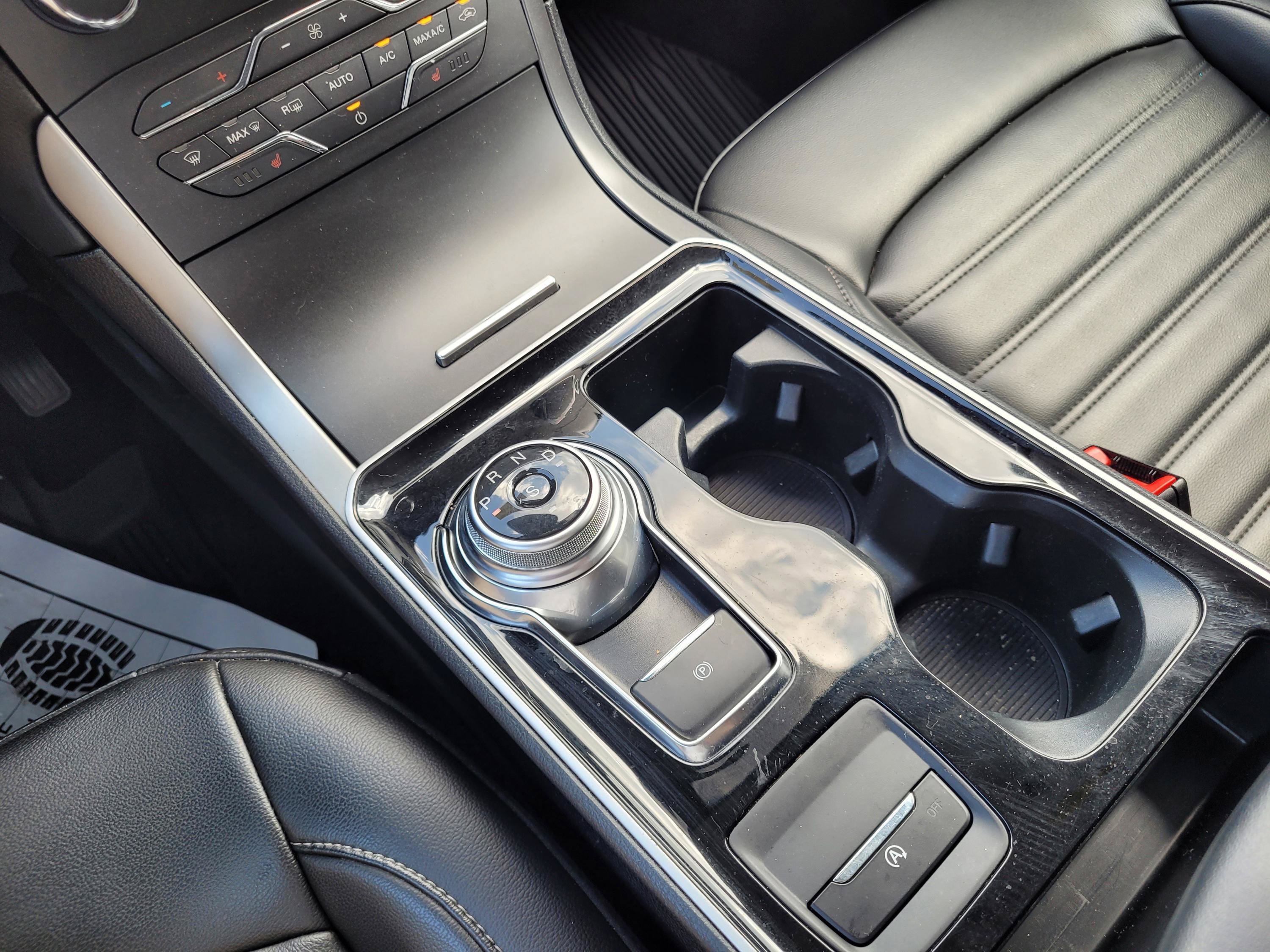 Certified 2020 Ford Edge SEL w/ Convenience Package FWD image 24