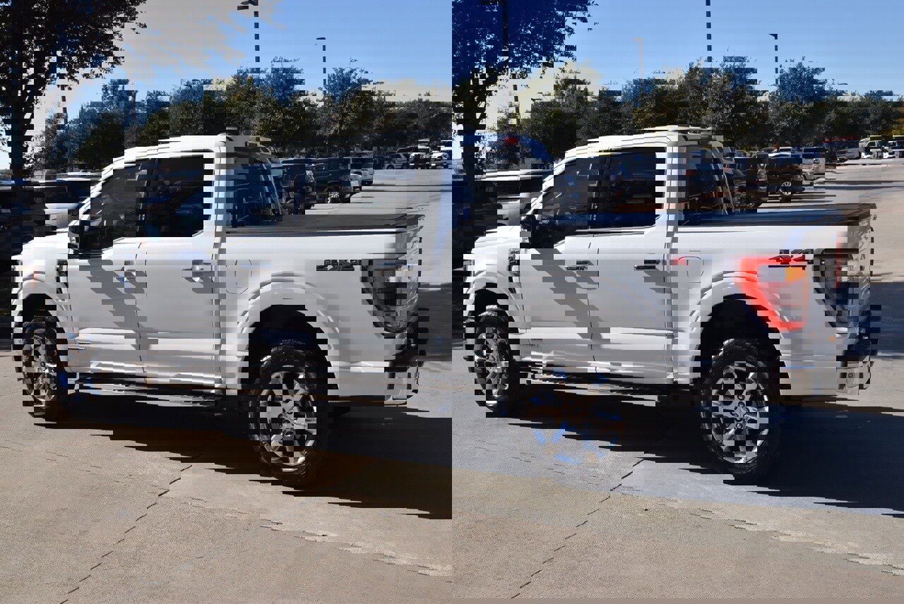 Certified 2023 Ford F150 Lariat w/ Equipment Group 502A High image 11