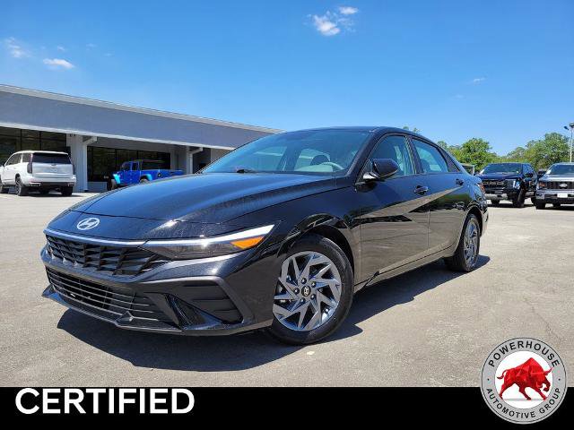 Used 2024 Hyundai Elantra SEL FWD image 1