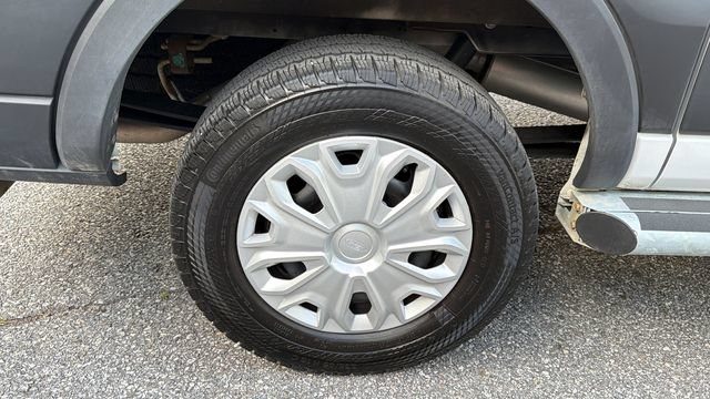 Certified 2025 Ford Transit 250 Low Roof w/ Exterior Upgrade Package RWD image 16