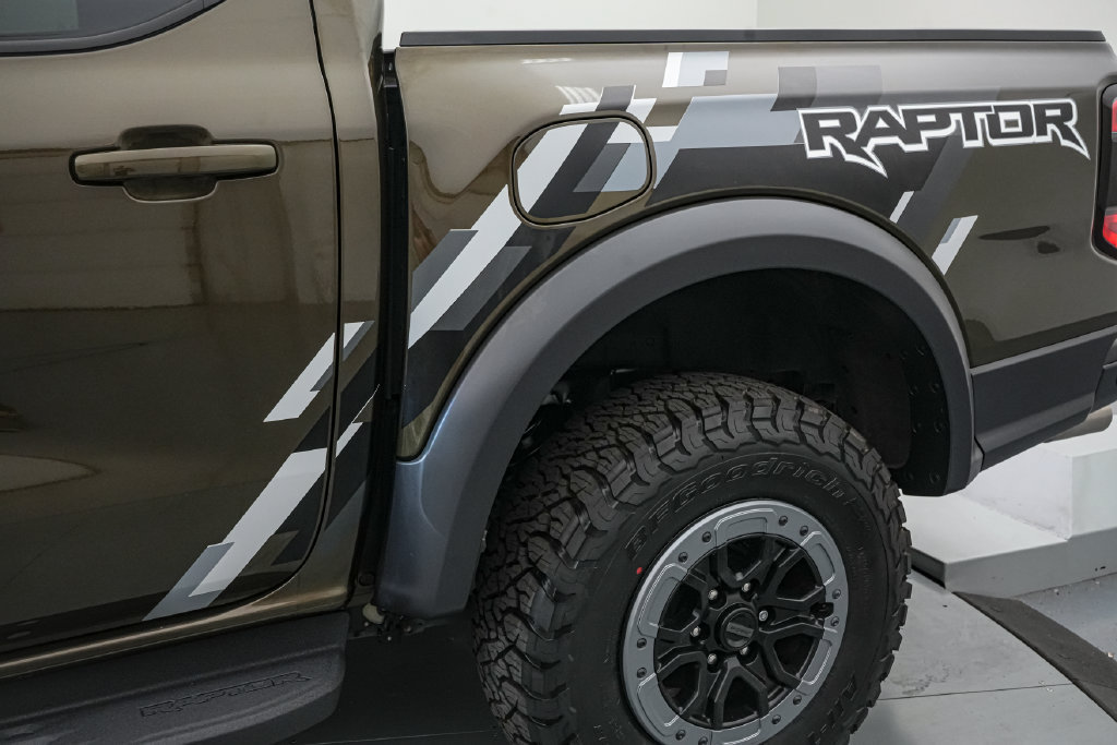 Certified 2024 Ford Ranger Raptor AWD/4WD image 18