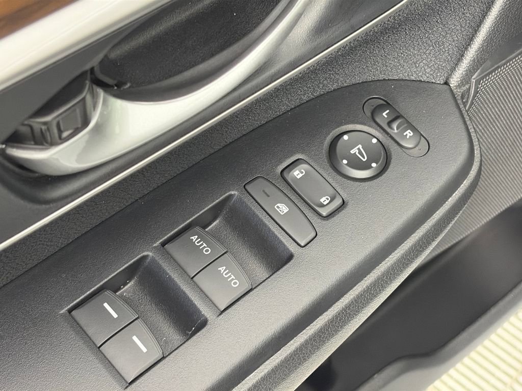 Used 2022 Honda CR-V EX image 24