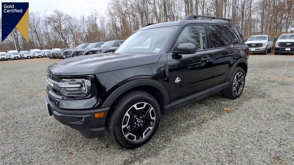 Certified 2024 Ford Bronco Sport Outer Banks w/ Tech Package image 1