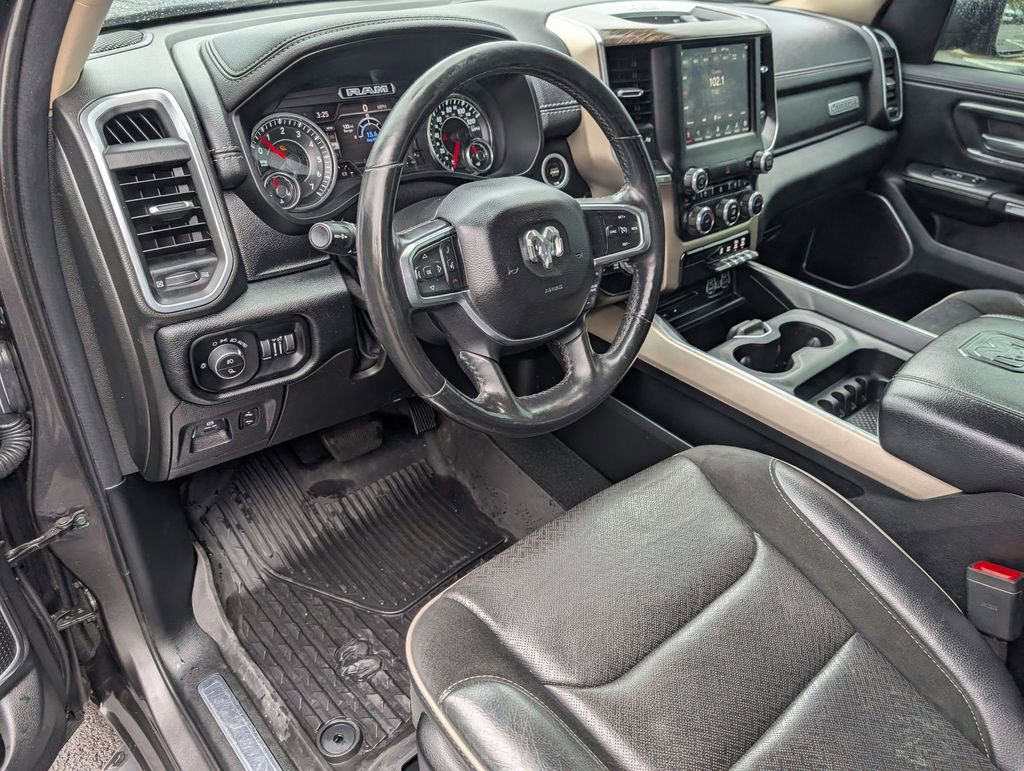 Used 2019 RAM 1500 Laramie AWD/4WD image 10