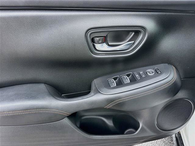Used 2023 Honda HR-V Sport image 18