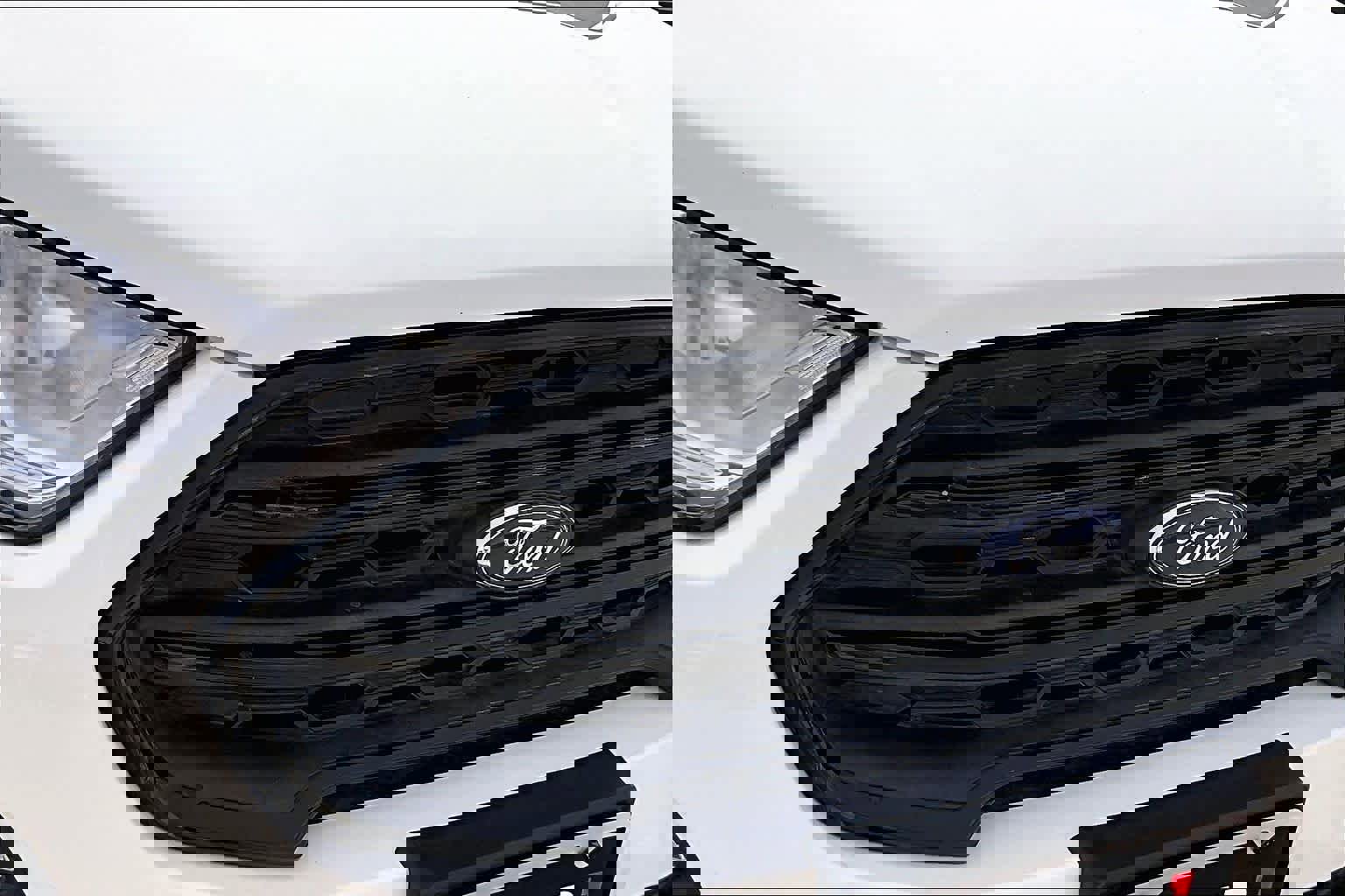 Certified 2021 Ford EcoSport S image 29