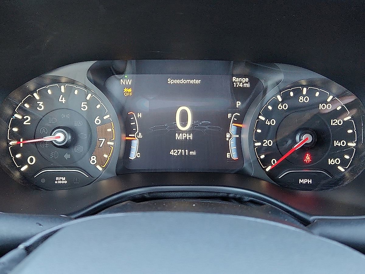 Used 2023 Jeep Compass Limited AWD/4WD image 10
