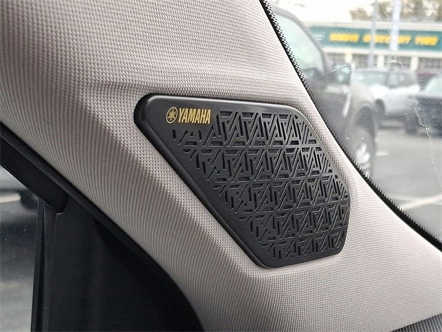 Used 2025 Mitsubishi Outlander SE image 26