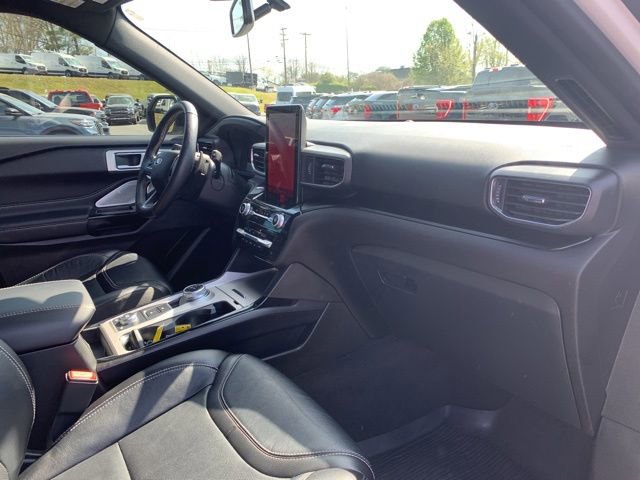 Certified 2023 Ford Explorer ST w/ Equipment Group 401A image 17