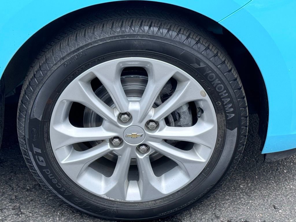 Used 2021 Chevrolet Spark LT image 39