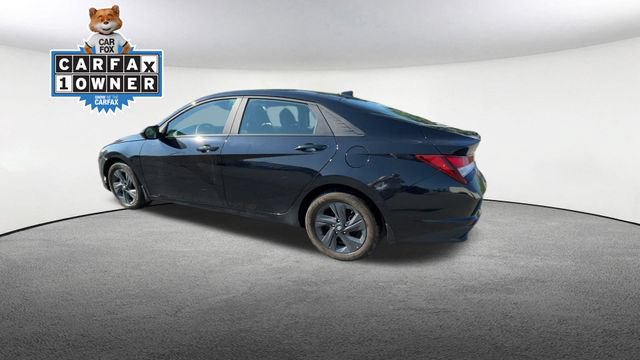 Used 2023 Hyundai Elantra SEL FWD image 6