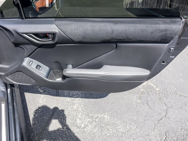 Used 2025 Toyota GR86 Premium w/ ALL Weather Mat Package (TMS) RWD image 24