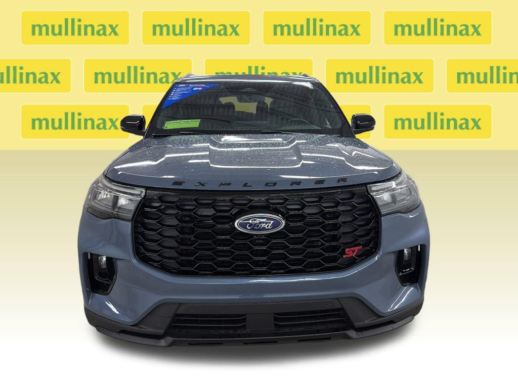 Certified 2026 Ford Explorer ST-Line w/ ST-Line Street Pack RWD image 15