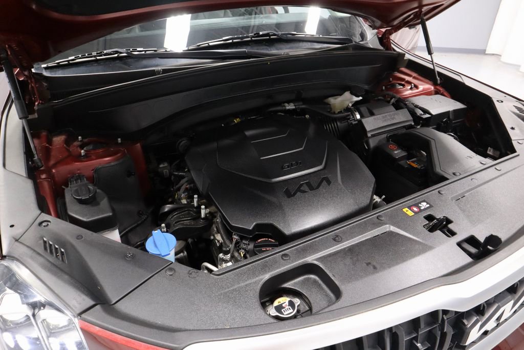 Used 2023 Kia Telluride EX w/ EX Captain's Chair Package FWD image 18