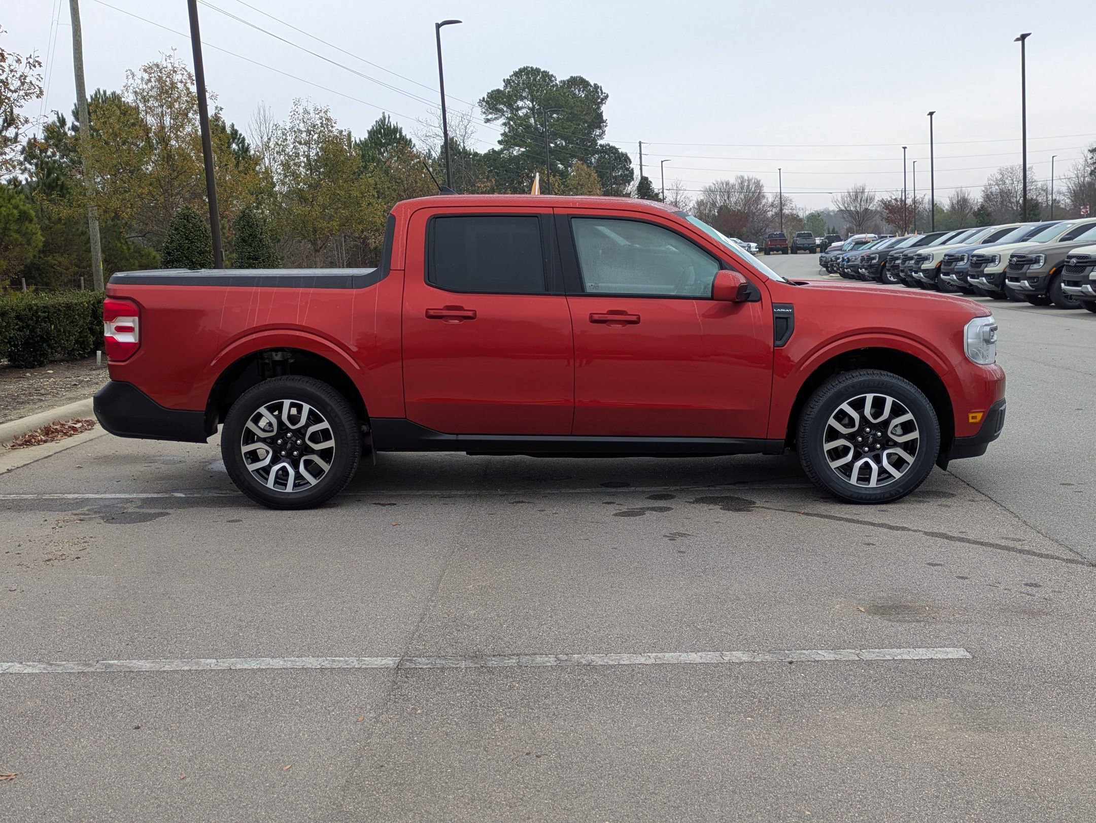 Certified 2023 Ford Maverick Lariat w/ Lariat Luxury Package image 3