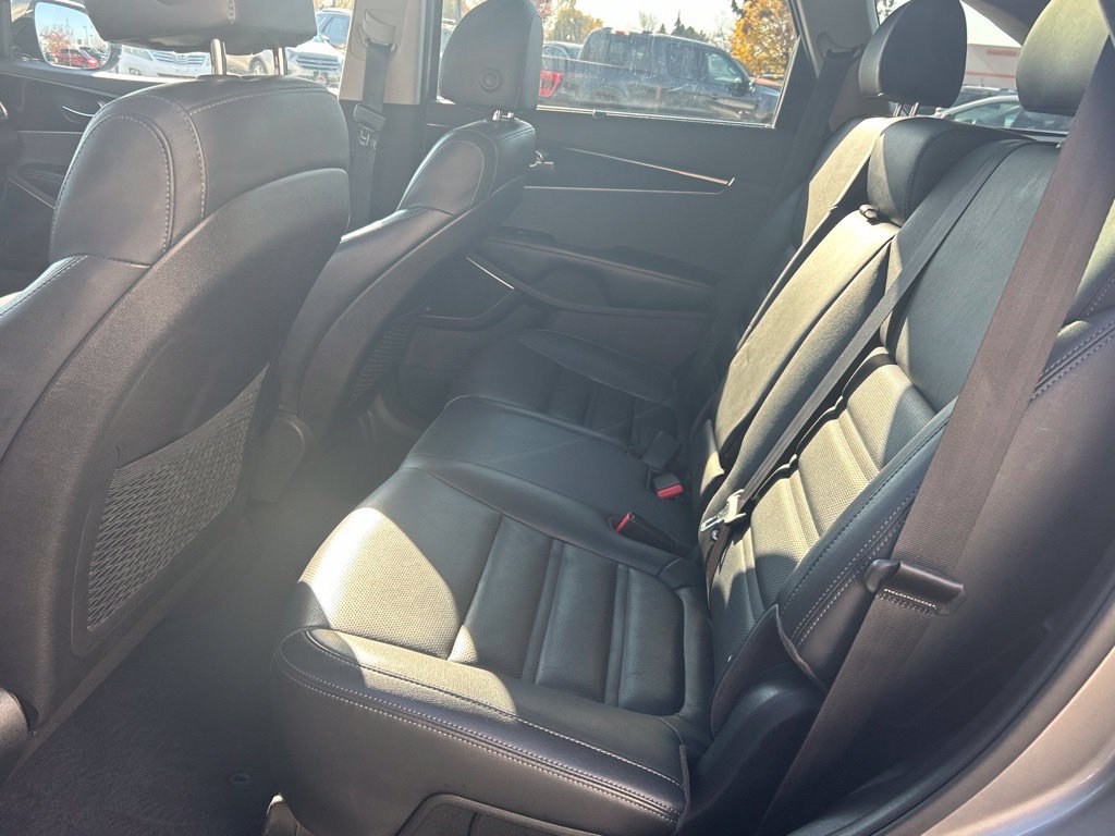 Used 2018 Kia Sorento SX AWD/4WD image 31