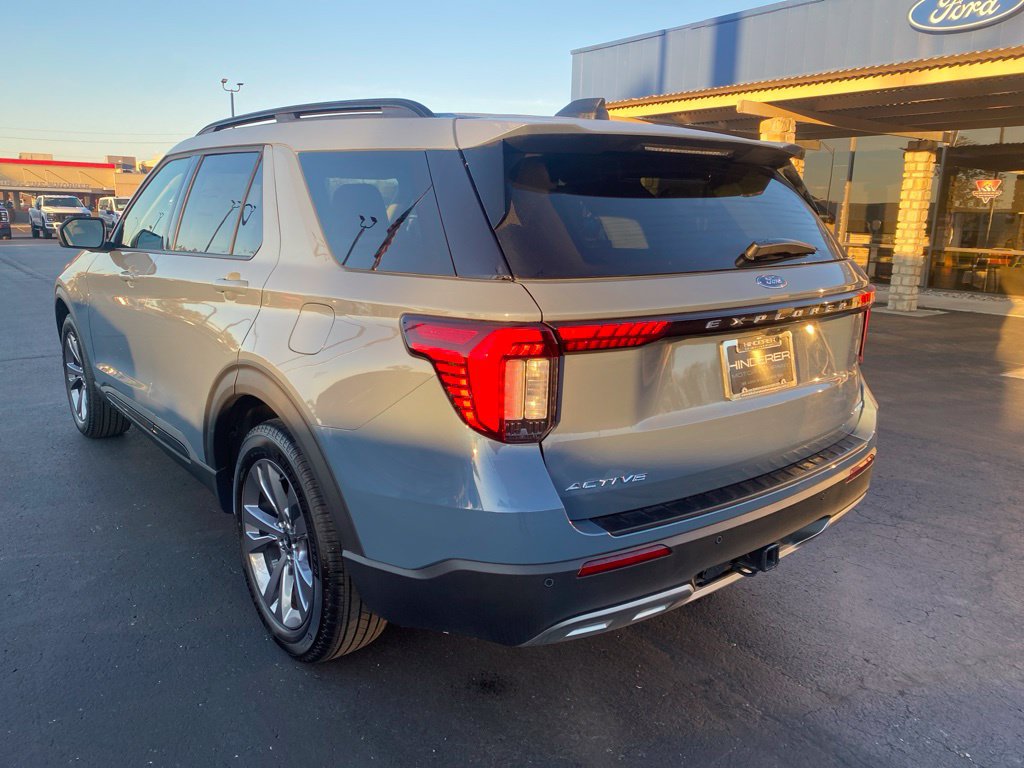 Certified 2026 Ford Explorer Active w/ Active Comfort Package AWD/4WD image 6
