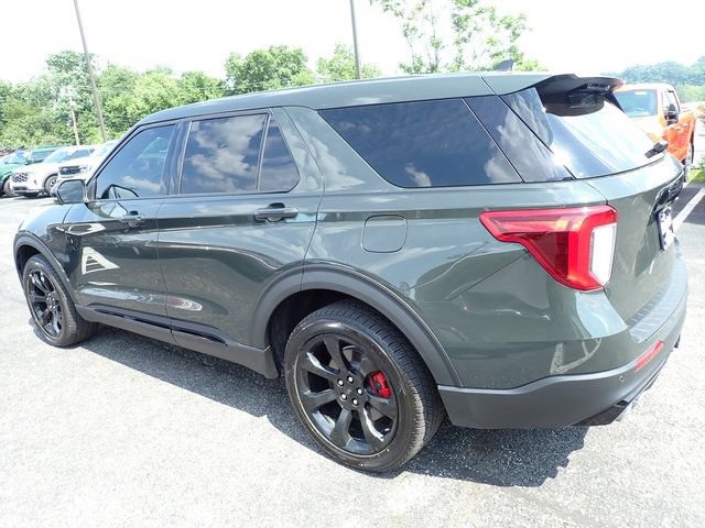 Certified 2022 Ford Explorer ST w/ Equipment Group 401A AWD/4WD image 4