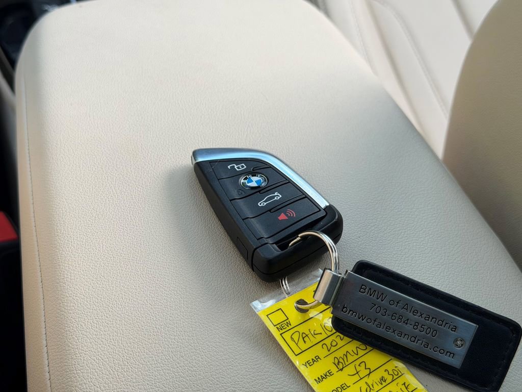 Used 2020 BMW X3 xDrive30i w/ Driving Assistance Package AWD/4WD image 26