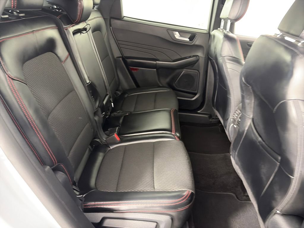 Certified 2025 Ford Escape ST-Line Select image 29