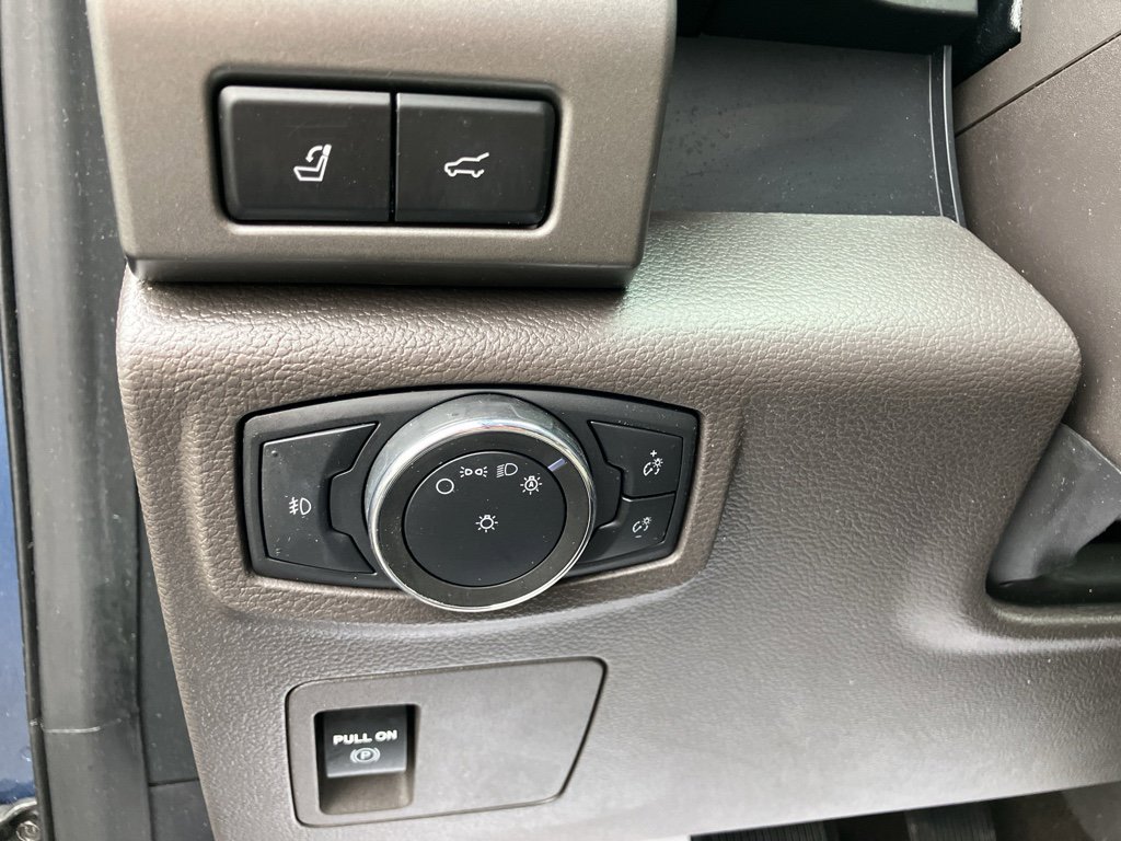 Certified 2020 Ford Expedition XLT w/ Equipment Group 202A image 14