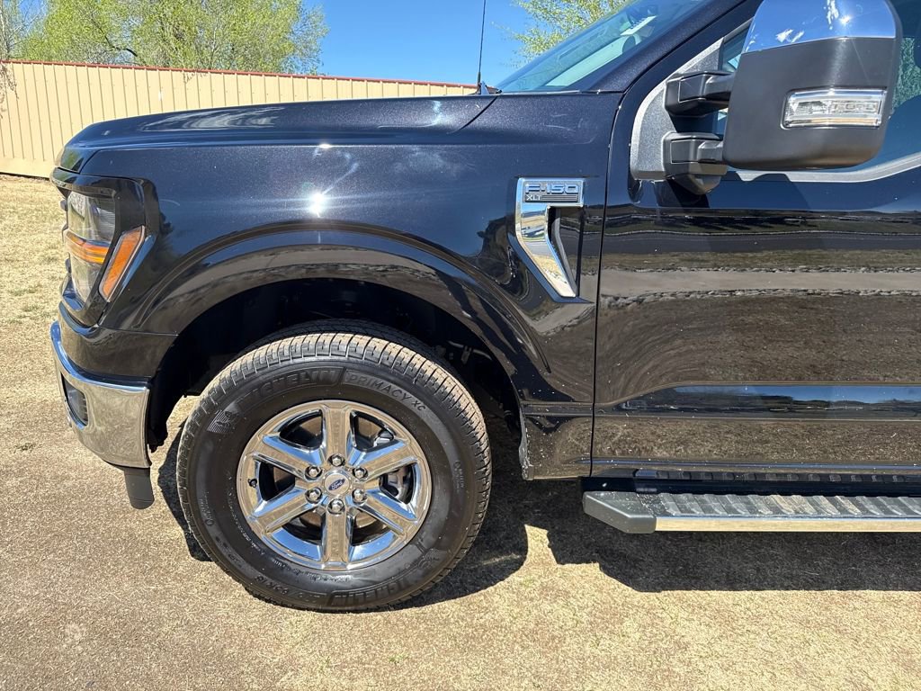 Certified 2025 Ford F150 XLT w/ Equipment Group 302A MID AWD/4WD image 27