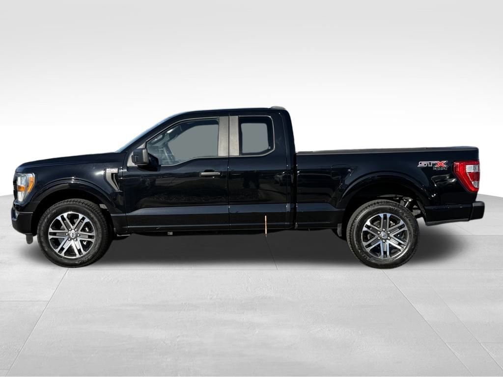Certified 2022 Ford F150 XL w/ STX Appearance Package image 5