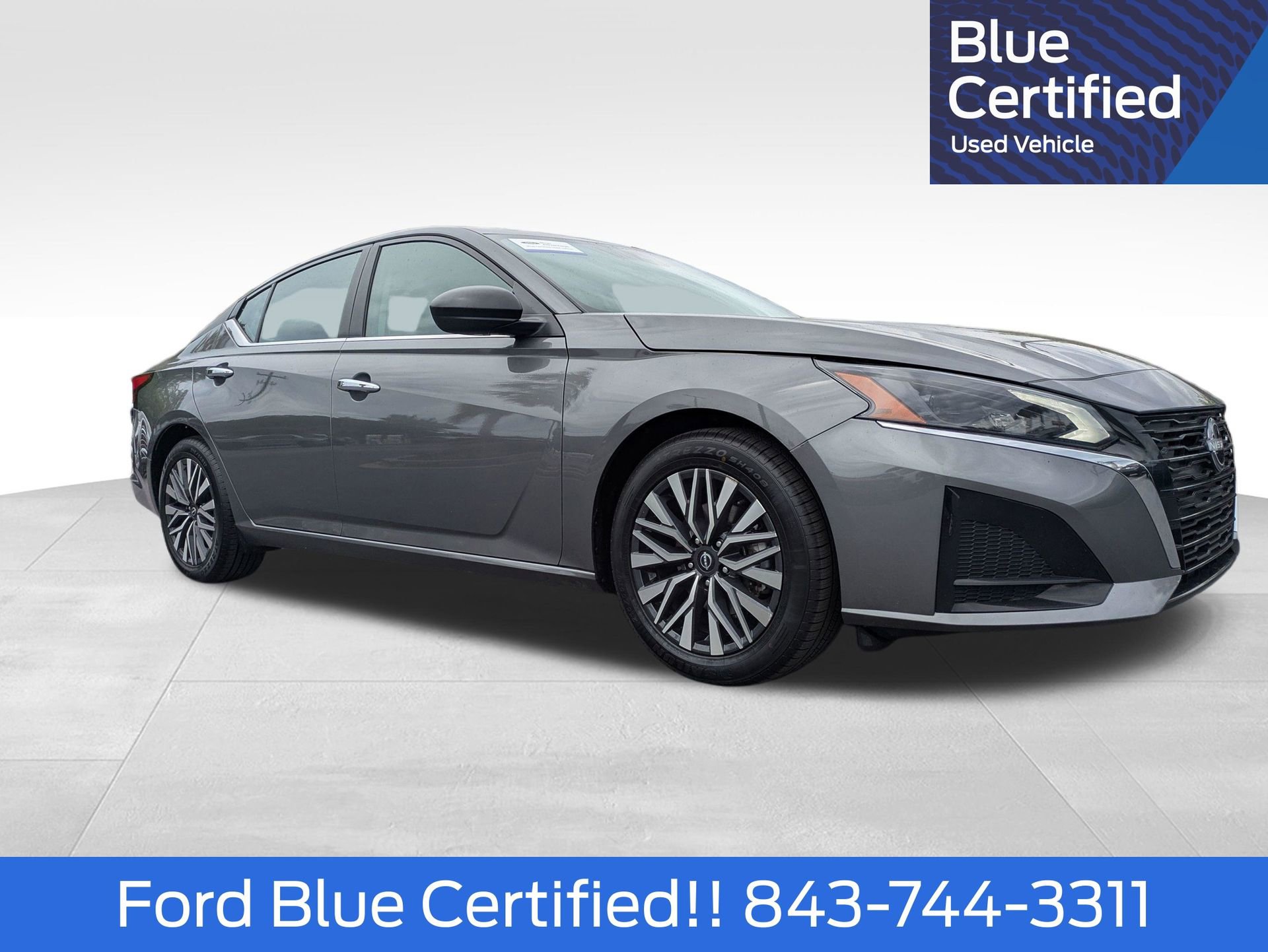 Used 2025 Nissan Altima 2.5 SV