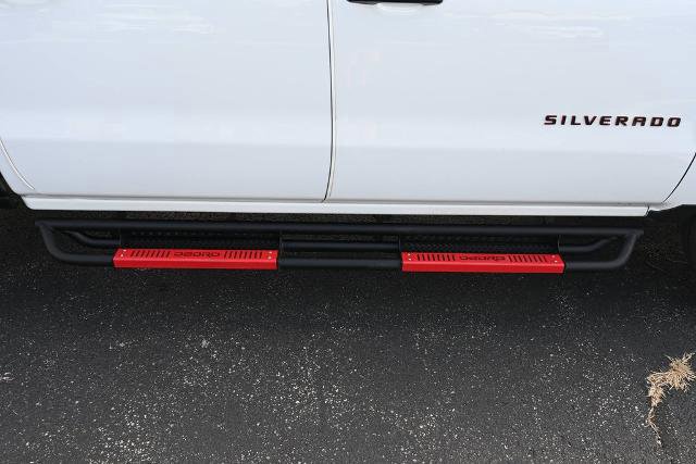 Used 2018 Chevrolet Silverado 1500 LTZ Z71 w/ Redline Edition image 17