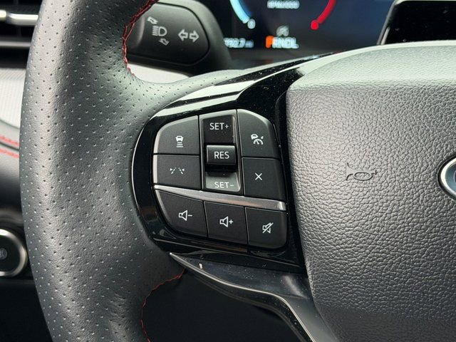 Certified 2025 Ford Explorer ST-Line AWD/4WD image 18