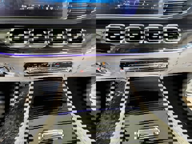 Used 2021 Mercedes-Benz GLE 350 4MATIC image 15