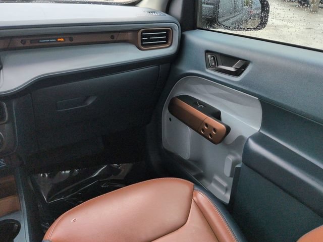 Certified 2023 Ford Maverick Lariat w/ Lariat Luxury Package FWD image 17
