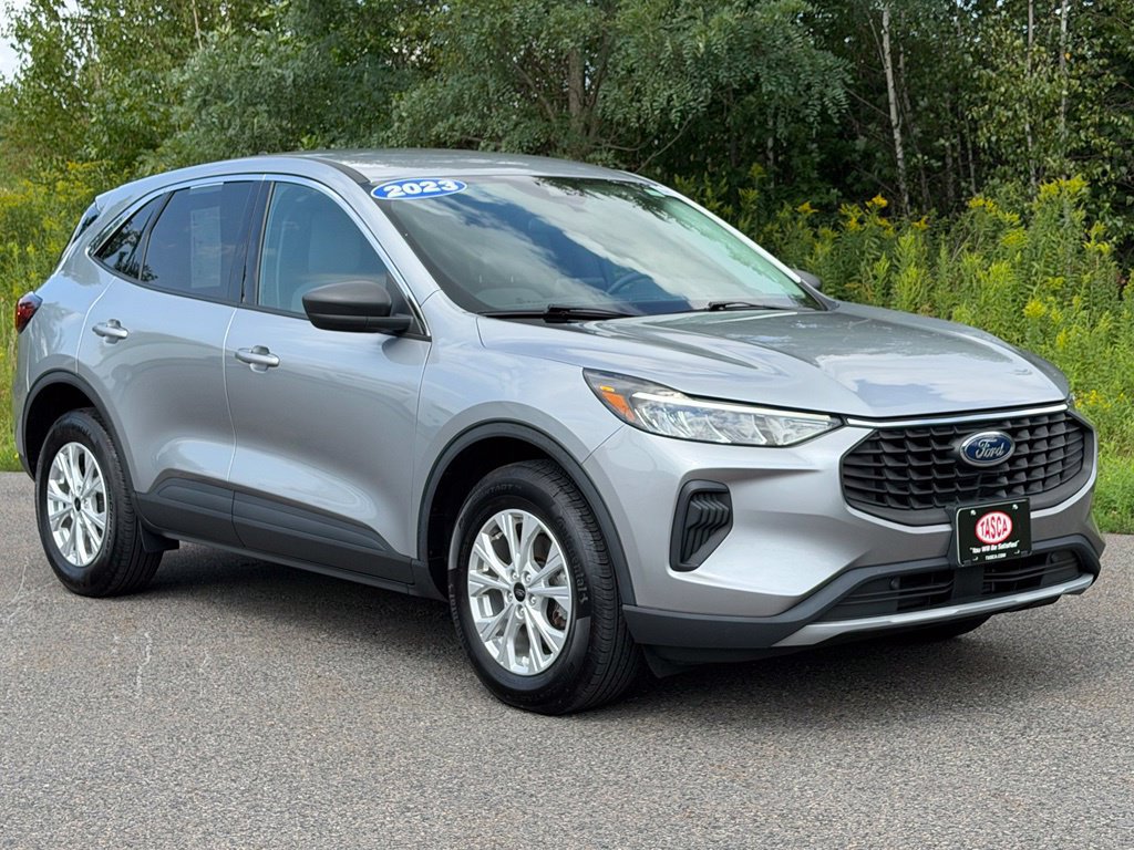 Certified 2023 Ford Escape Active AWD/4WD image 1