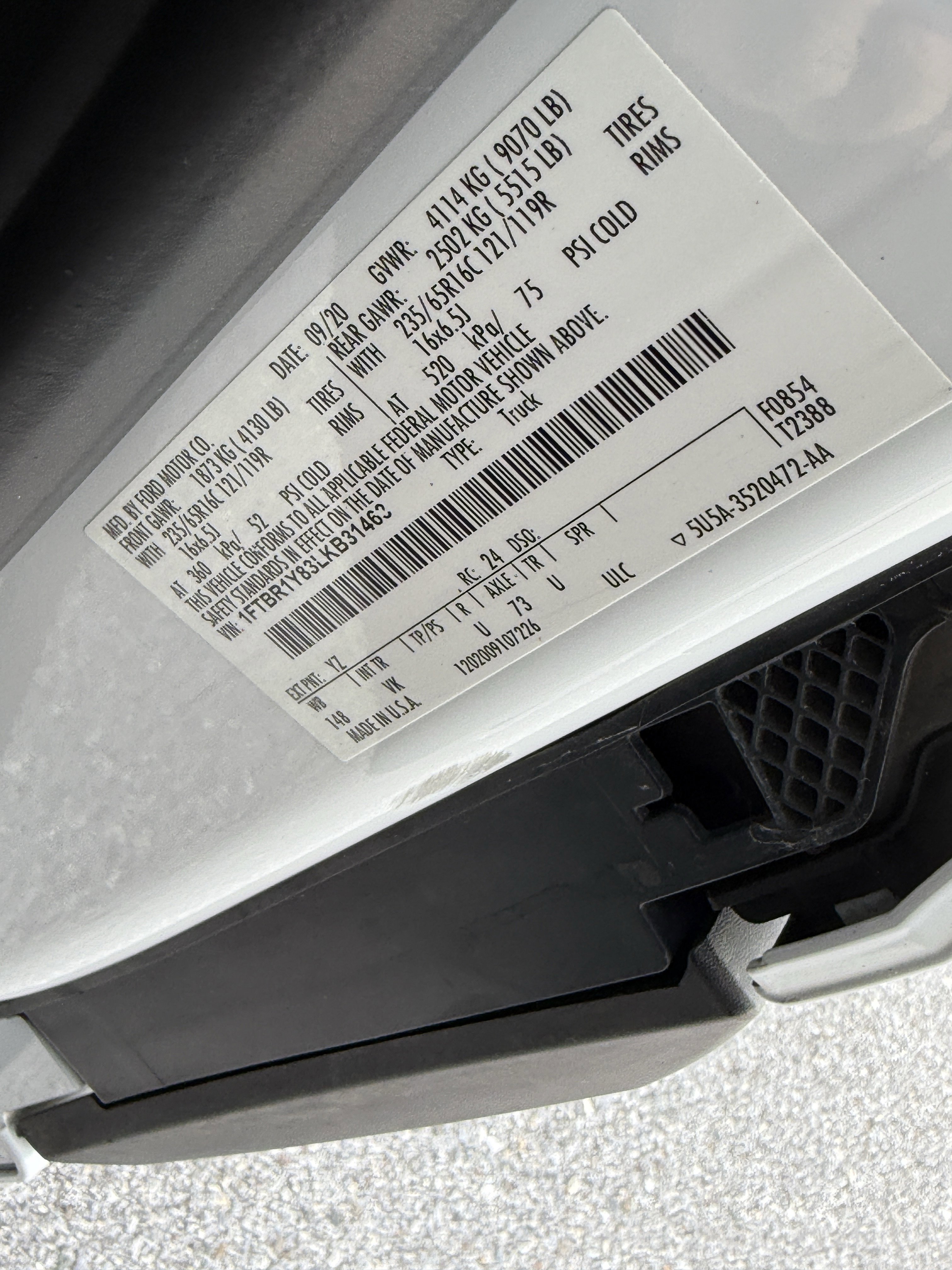 Certified 2020 Ford Transit 250 image 32