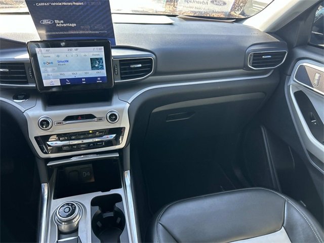 Certified 2022 Ford Explorer XLT w/ Equipment Group 202A image 14