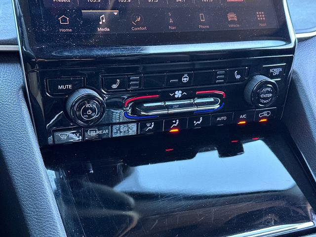 Used 2021 Jeep Grand Cherokee L Limited image 21