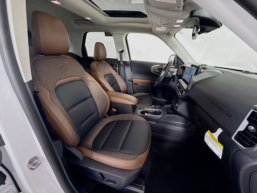 Certified 2025 Ford Bronco Sport Outer Banks w/ Outer Banks Tech Package+ image 30