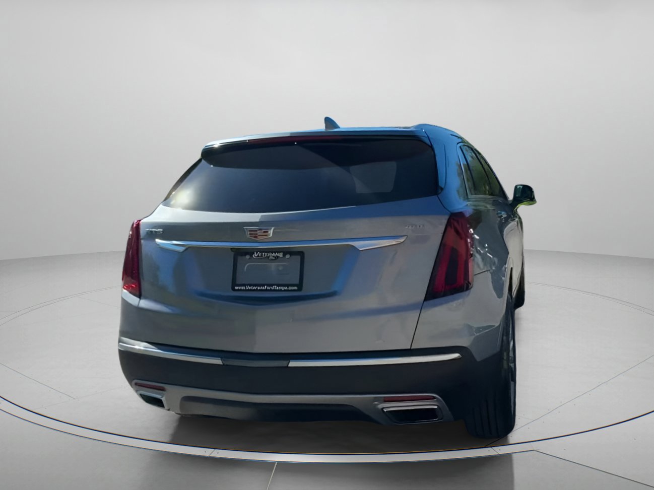 Used 2025 Cadillac XT5 Premium Luxury image 18