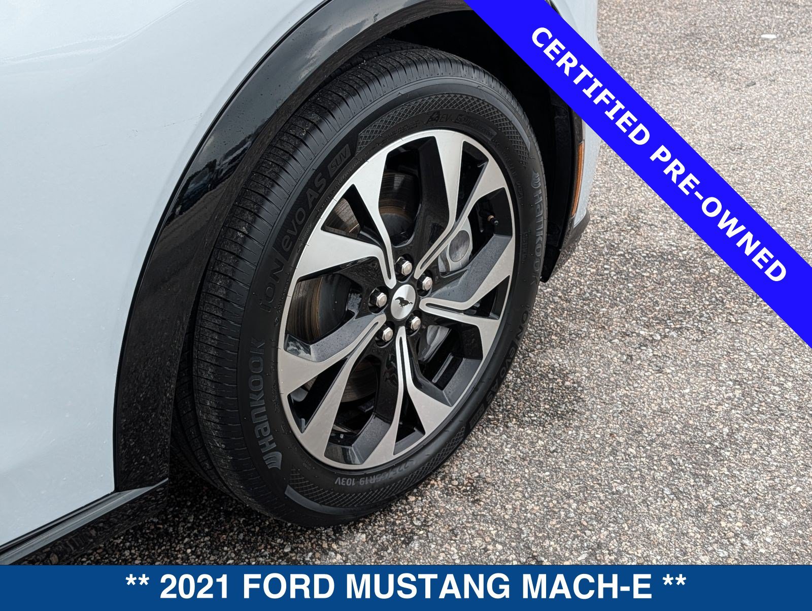 Certified 2021 Ford Mustang Mach-E Premium RWD image 13