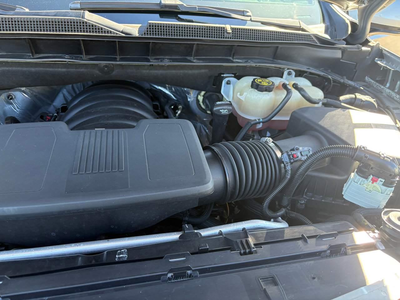 Used 2023 Chevrolet Tahoe LT w/ Luxury Package image 87