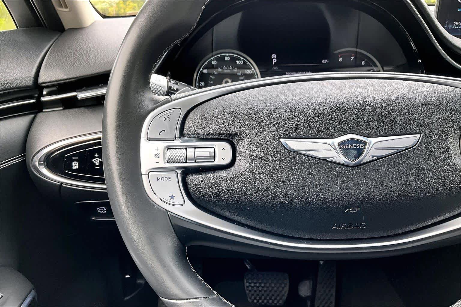 Used 2025 Genesis GV70 2.5T AWD/4WD image 24